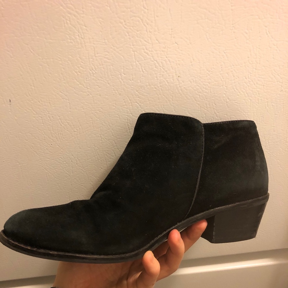 Boots. Vionic. - Picture 2 of 4